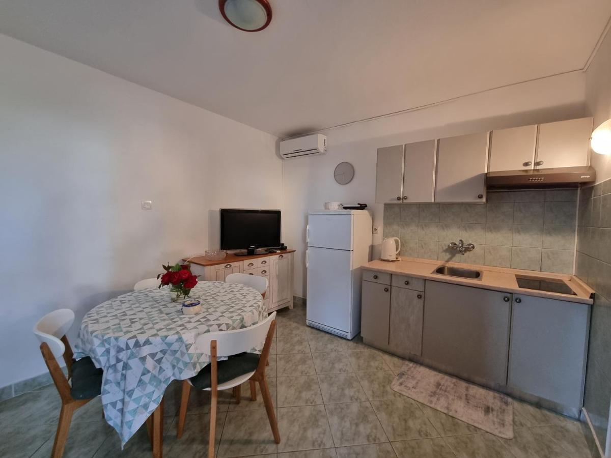 Apartment Marina Porat  Ngoại thất bức ảnh