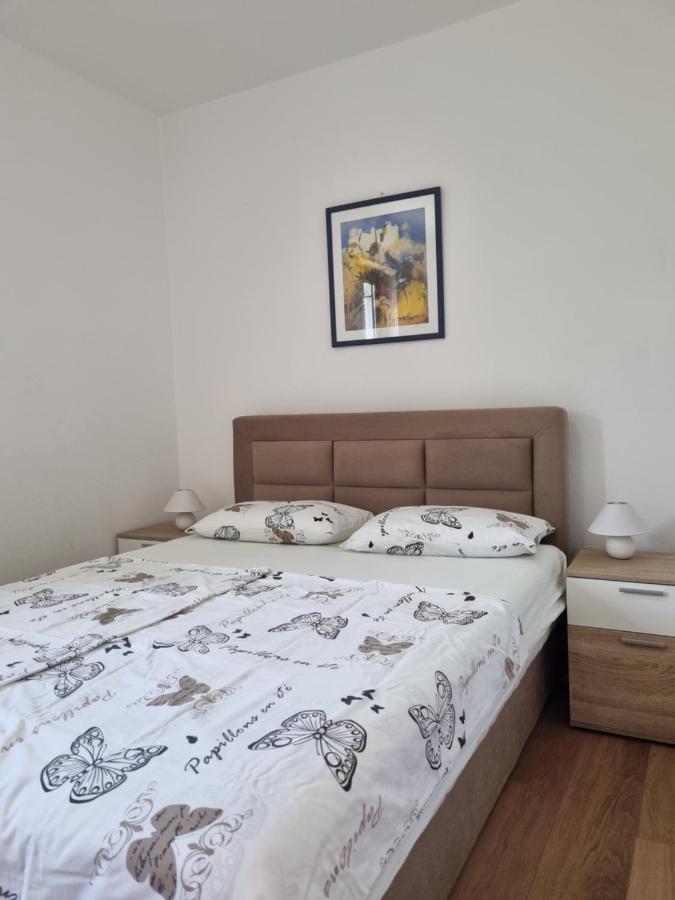 Apartment Marina Porat  Ngoại thất bức ảnh